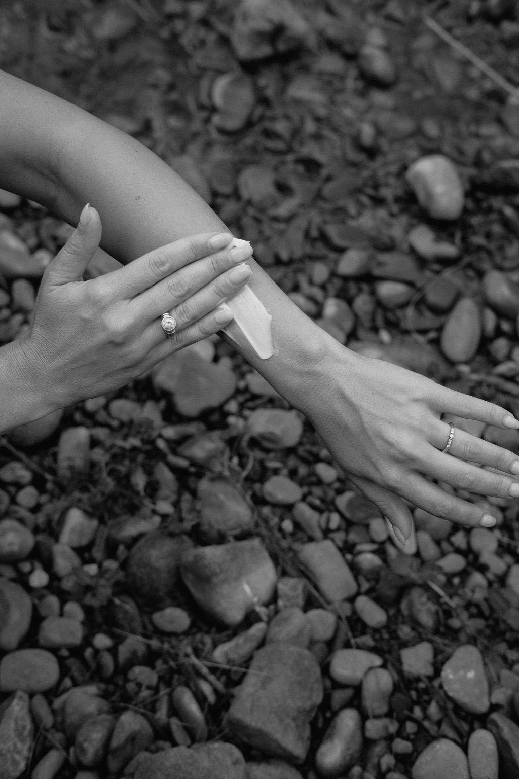 Body lotion vs body balm: which does your skin need?